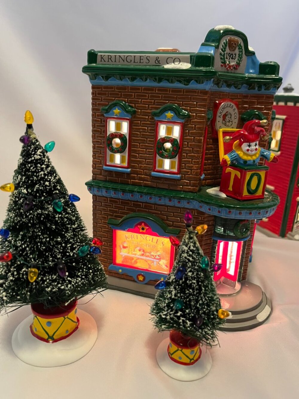 Department 56 Snow Village – “Saturday Morning Downtown” - Picture 4 of 17